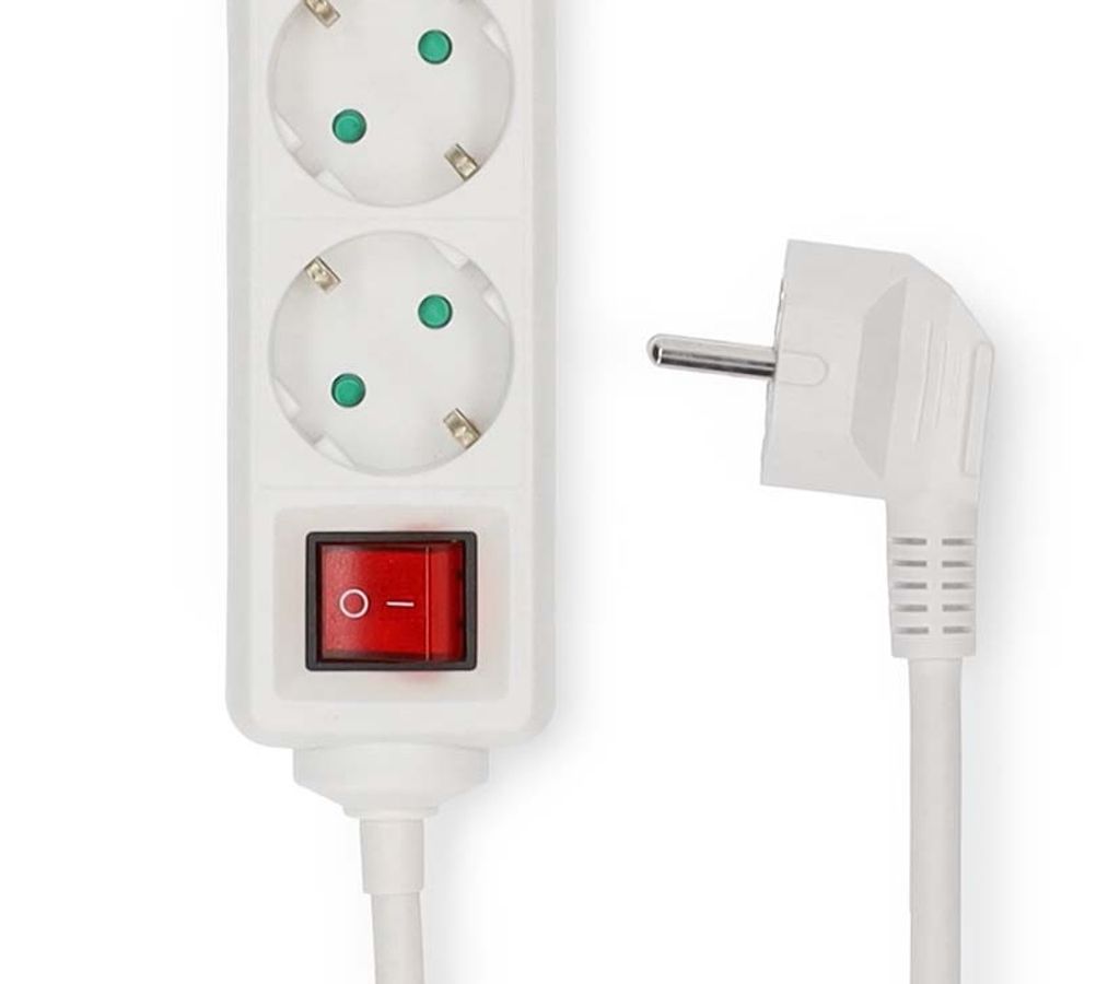 Nedis 3-veis strømforgrener, 5m kabel, 3680W, 16A, Av/på-bryter, Hvit