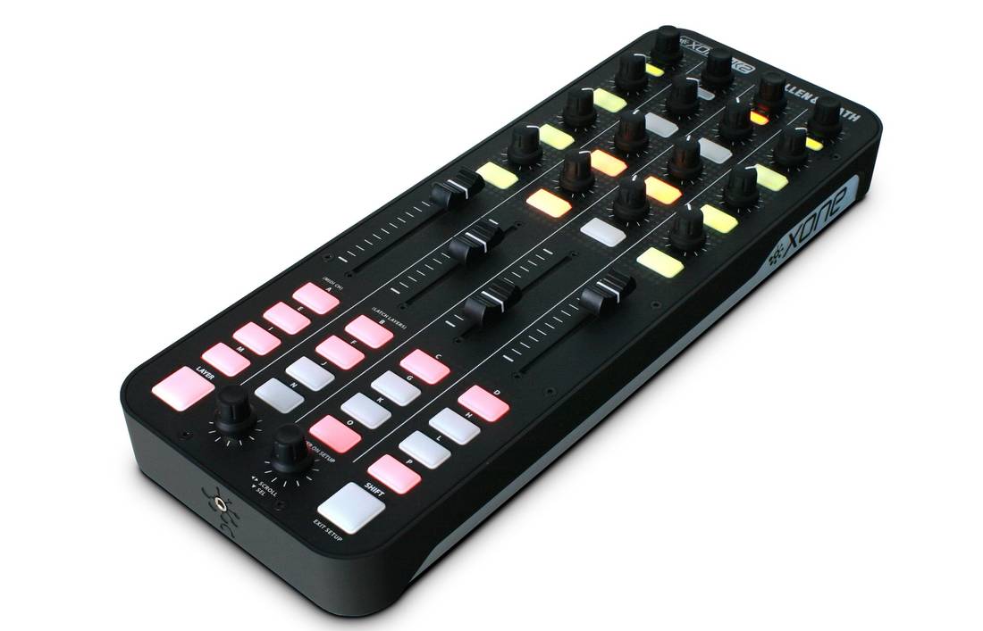 A&H XONE:K2 DJ MIDI Controller m/ lydkort