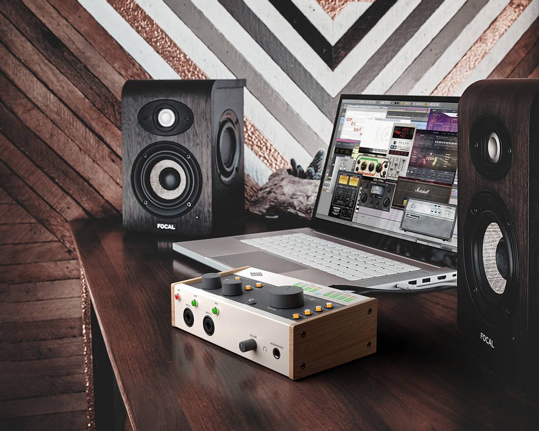 Universal Audio VOLT 476 USB Audio Interface 4 inn 4 ut, 76-kompressor