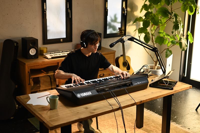 Yamaha PSR-SX920 Arranger Keyboard