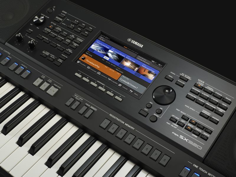 Yamaha PSR-SX920 Arranger Keyboard