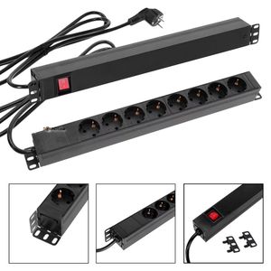 Hovedbilde Adam Hall RACK PDU 8S – 19” Str&oslash;mskinne med 8 uttak og str&oslash;mbryter